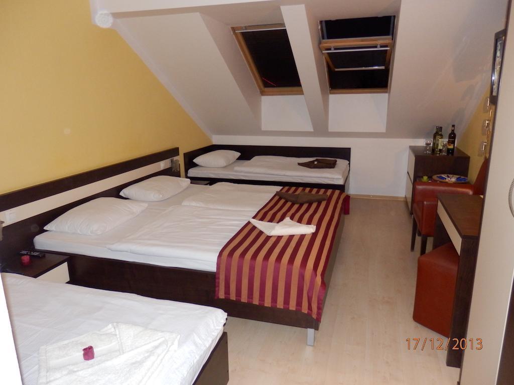 Free Apartman Bešeňová Zimmer foto